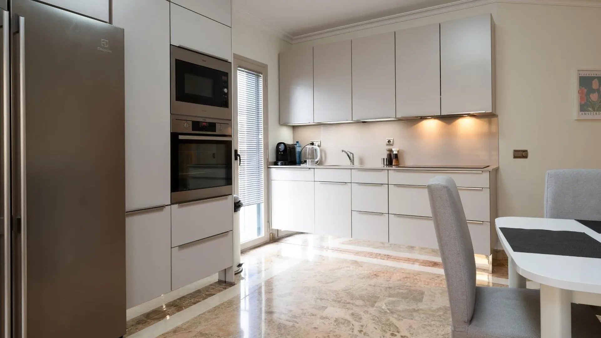 Spacious Four Bedroom Apartment In San Pedro Marbella
